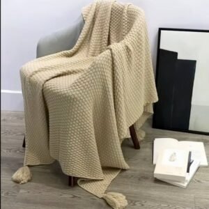 Soft Chunky Knitted Throw Blanket 150cm by 200cm